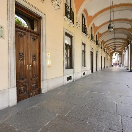 Apartmán Living - Mansarda Vittorio Emanuele